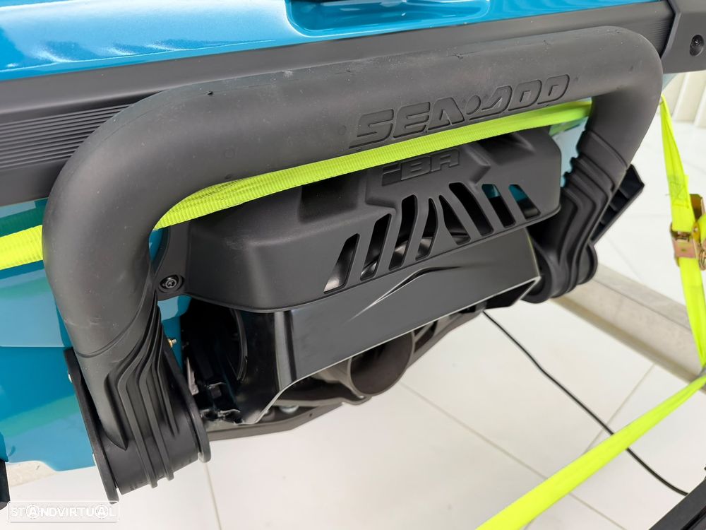 Sea-Doo GTX 325 Limited - 12