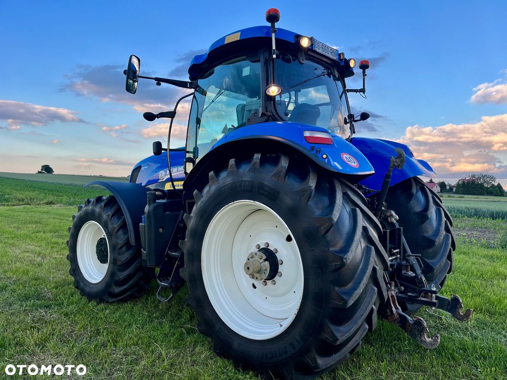 New Holland T7.235 PC //SUPER STAN//8100mth/ T7.270 - 7