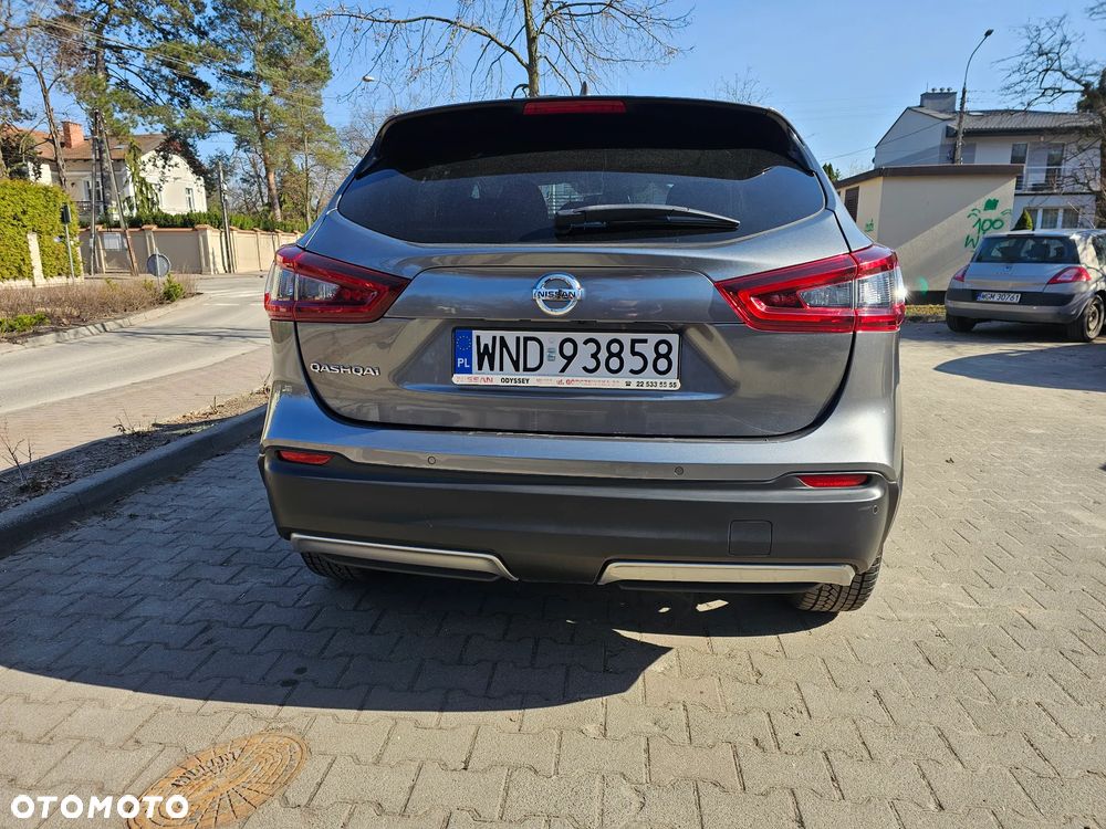 Nissan Qashqai 1.3 DIG-T N-Connecta - 4