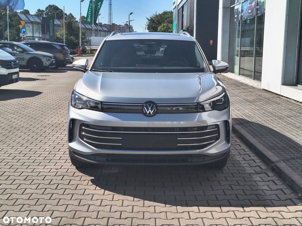 Volkswagen Tiguan - 3