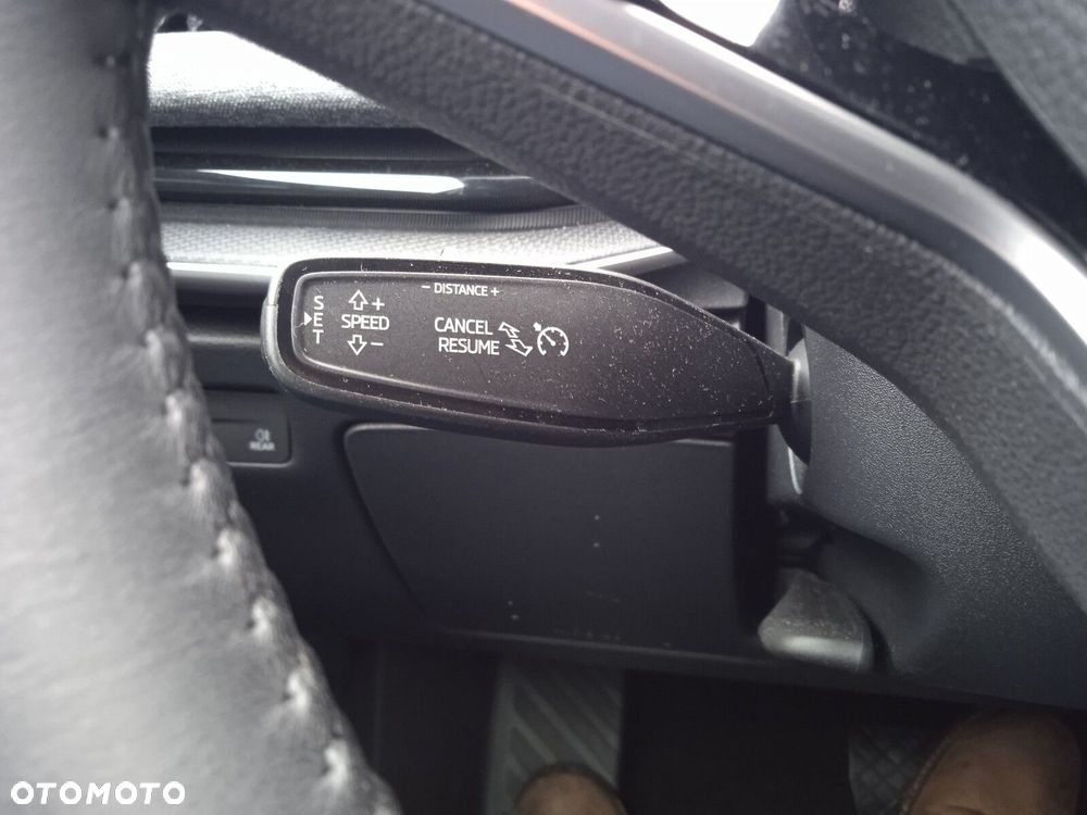 Skoda Superb 2.0 TDI SCR 4x4 Selection DSG - 35