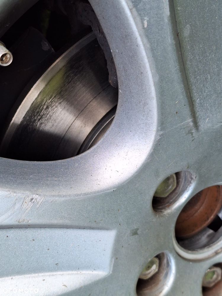 Ford Mondeo 2.5 V6 Ghia - 11