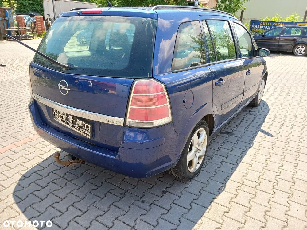 Opel Zafira B silnik 1.9 JTD Cdti 100 KM Z19DT 120 KM Z19DTL skrzynia biegów M32 drzwi maska zderzak klapa błotnik Z21B niebieskie niebieska turbina alternator maglownica pompa wspomagania sprężarka klimatyzacji sterownik stacyjka moduł silniczek panel przewód wiązka radio fotel szyba zwrotnica EGR przepustnica przepływomierz chłodnica pas wzmocnienie lusterko lampa reflektor halogen hak holowniczy belka sanki mcperson amortyzator sprężyna felga zwrotnica blenda mikrostyk kierownica mechanizm zamek zacisk hamulcowy jarzmo włącznik schowek lewarek wybierak osłona łapa poduszka NA CZĘŚCI wszystkie części - 4