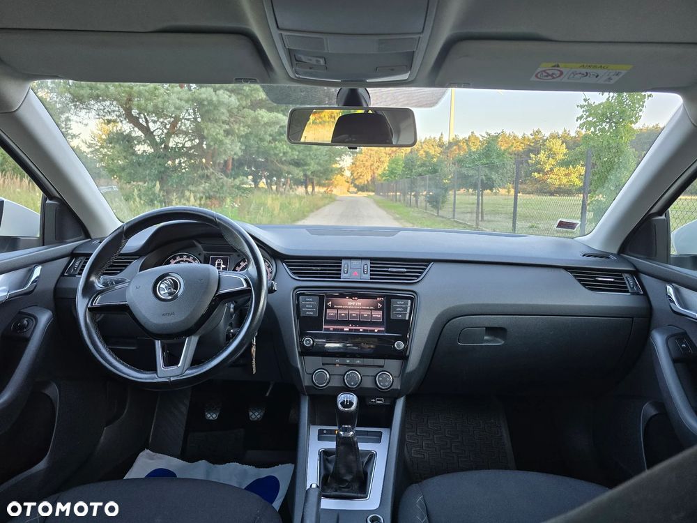 Skoda Octavia 1.6 TDI Sport Edition - 12