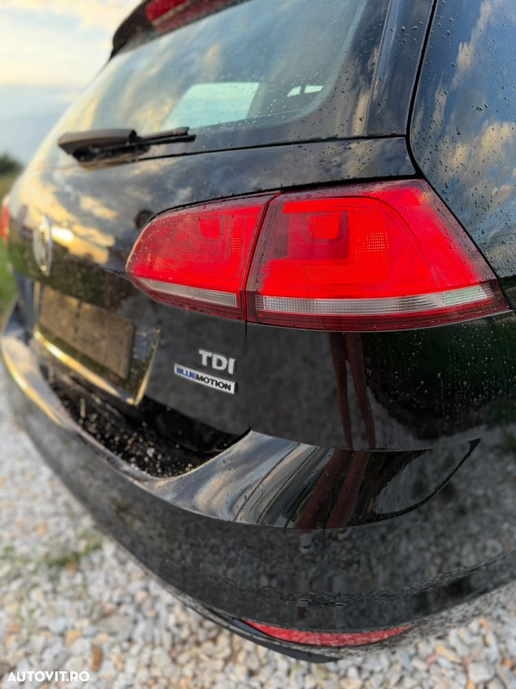 Volkswagen Golf 1.6 TDI BMT Comfortline - 10