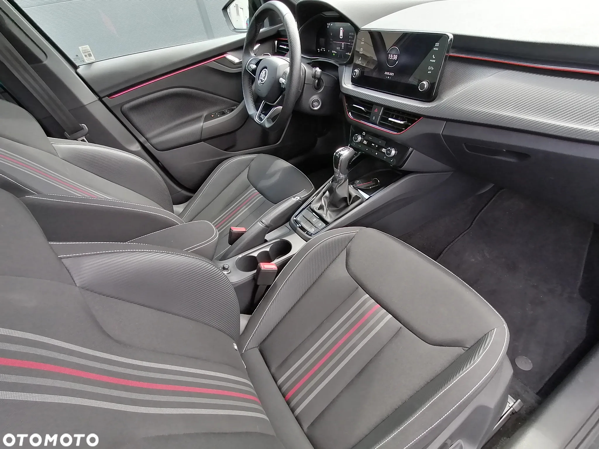 Skoda Kamiq 1.5 TSI Monte Carlo DSG - 13