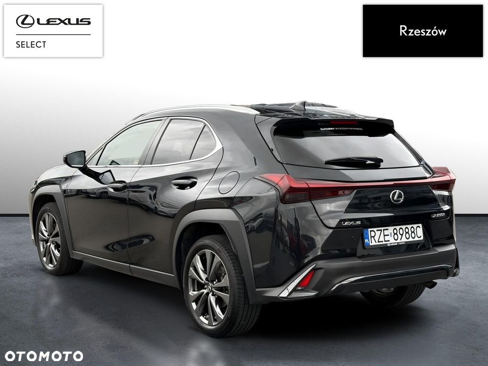 Lexus UX 250h GPF F Sport Design 2WD - 3