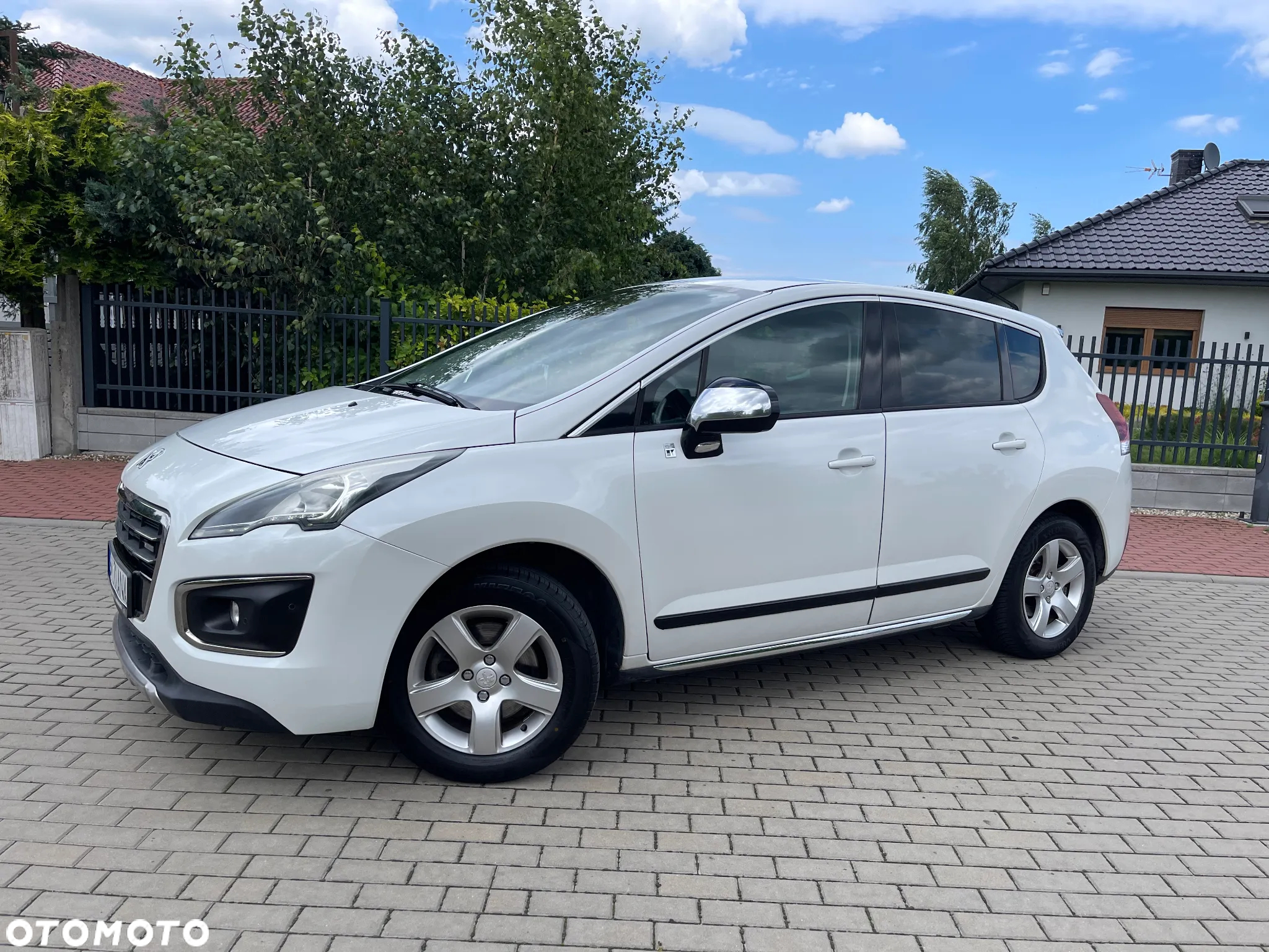 Peugeot 3008 Hybrid4 - 29