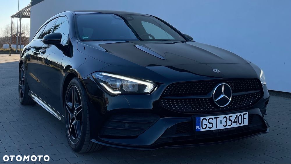 Mercedes-Benz CLA 200 7G-DCT AMG Line - 1