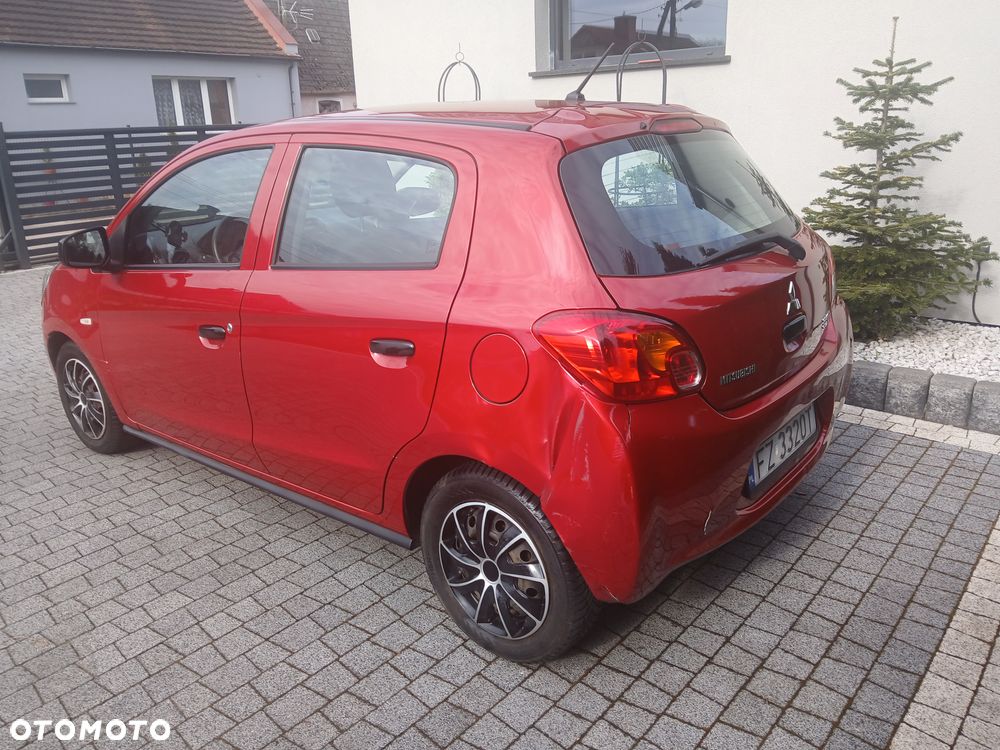 Mitsubishi Space Star 1.0 - 15