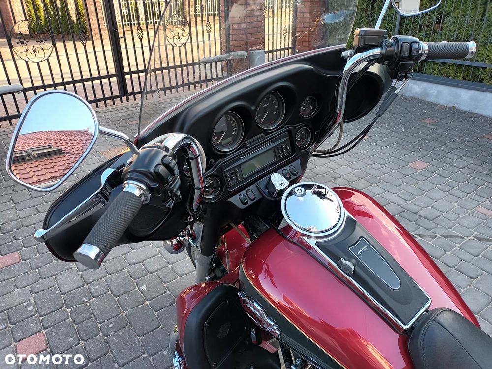 Harley-Davidson FLHTCU Ultra - 10