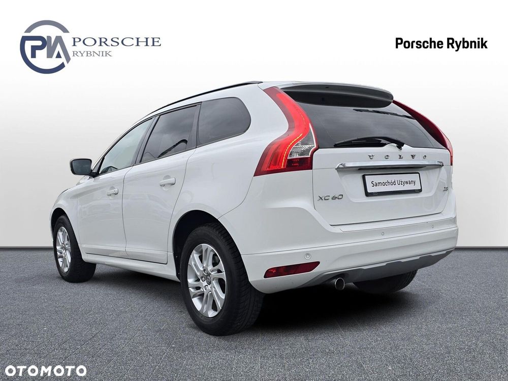 Volvo XC 60 - 4