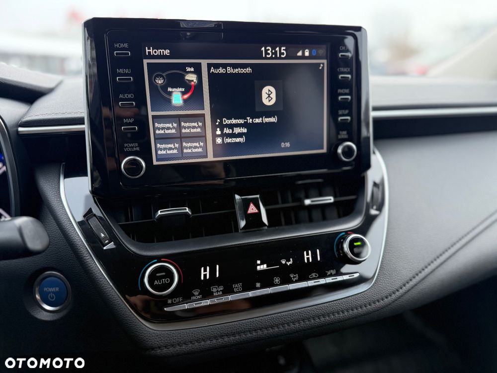 Toyota Corolla 1.8 Hybrid GPF Executive - 30