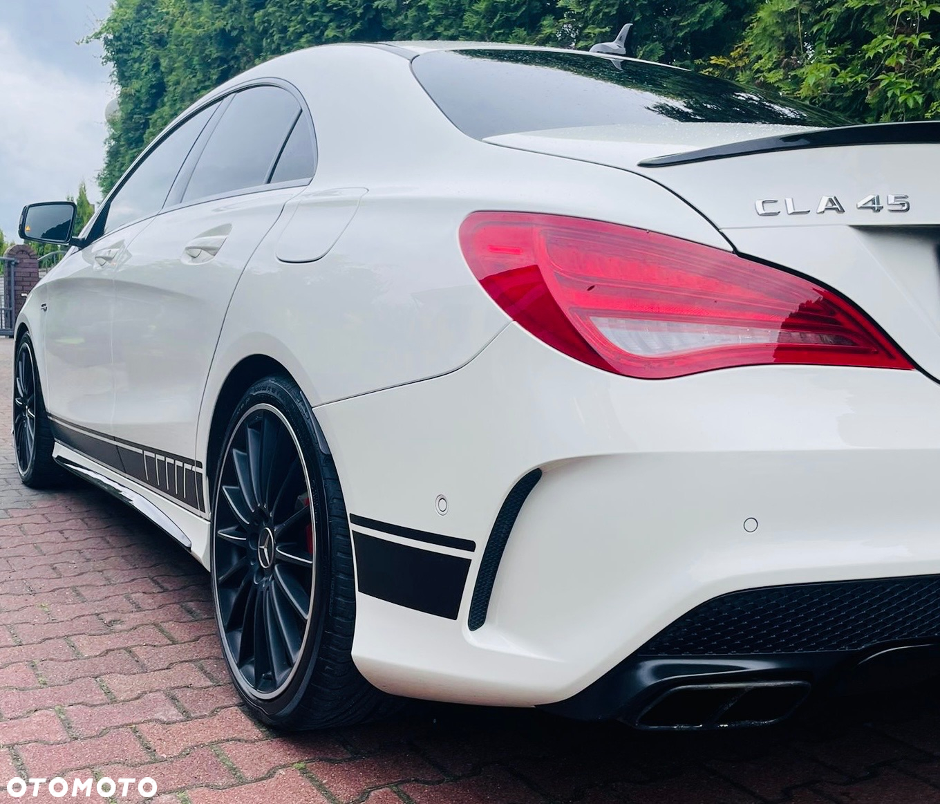 Mercedes-Benz CLA 45 AMG 4-Matic - 9