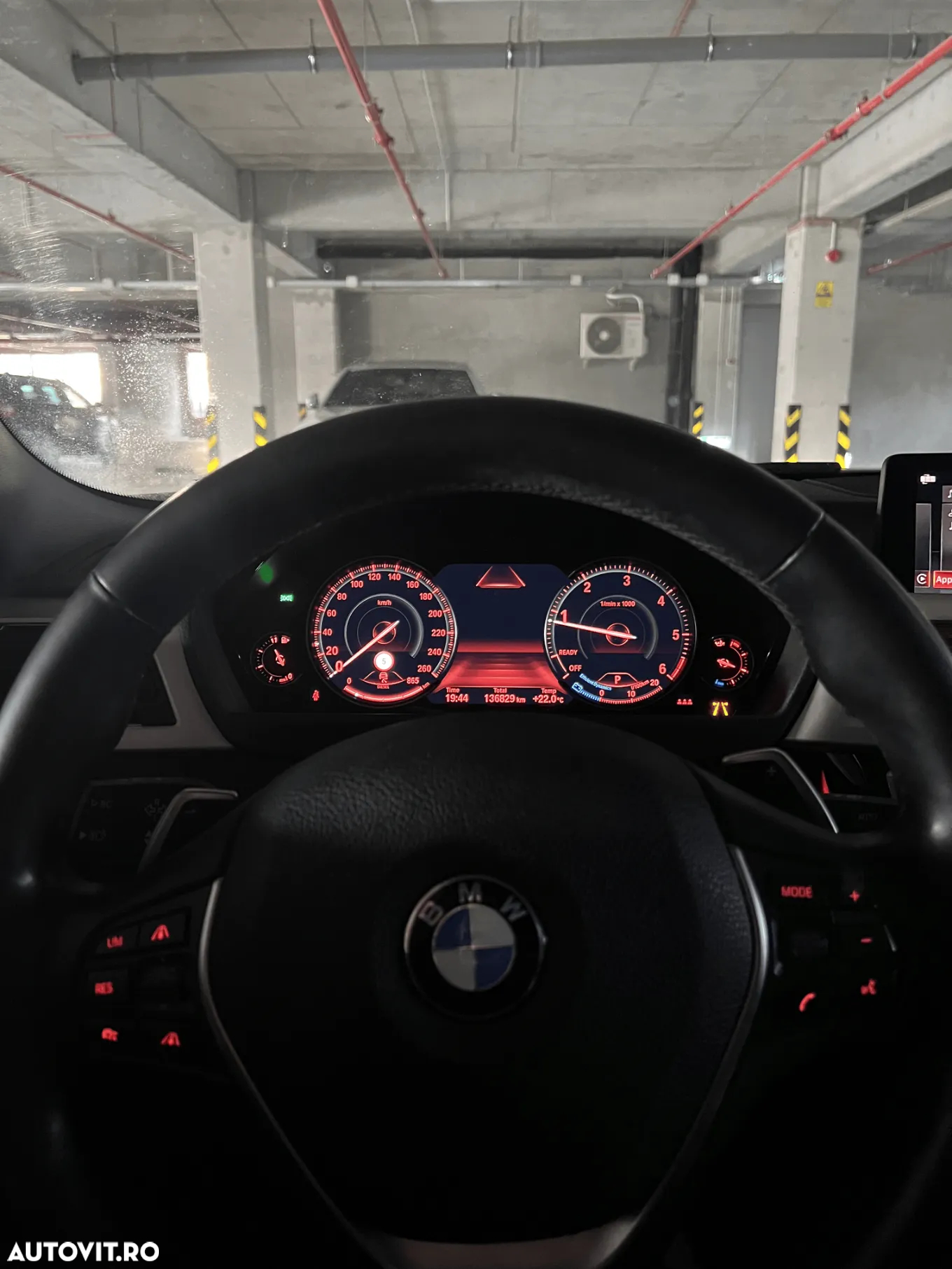 BMW Seria 3 320d xDrive Aut. Advantage - 11