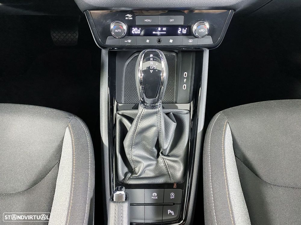 Skoda Kamiq 1.0 TSI DSG — fotografia 14