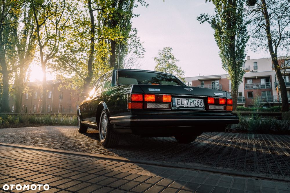 Bentley Brooklands - 9