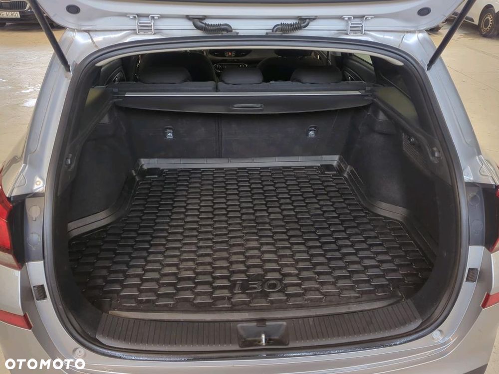 Hyundai i30 1.0 T-GDI Modern - 18
