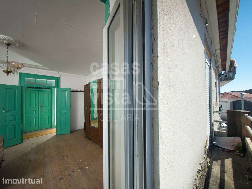 Prédio com Projeto Aprovado no Centro do Louriçal, Pombal - Leiria - Grande imagem: 3/27