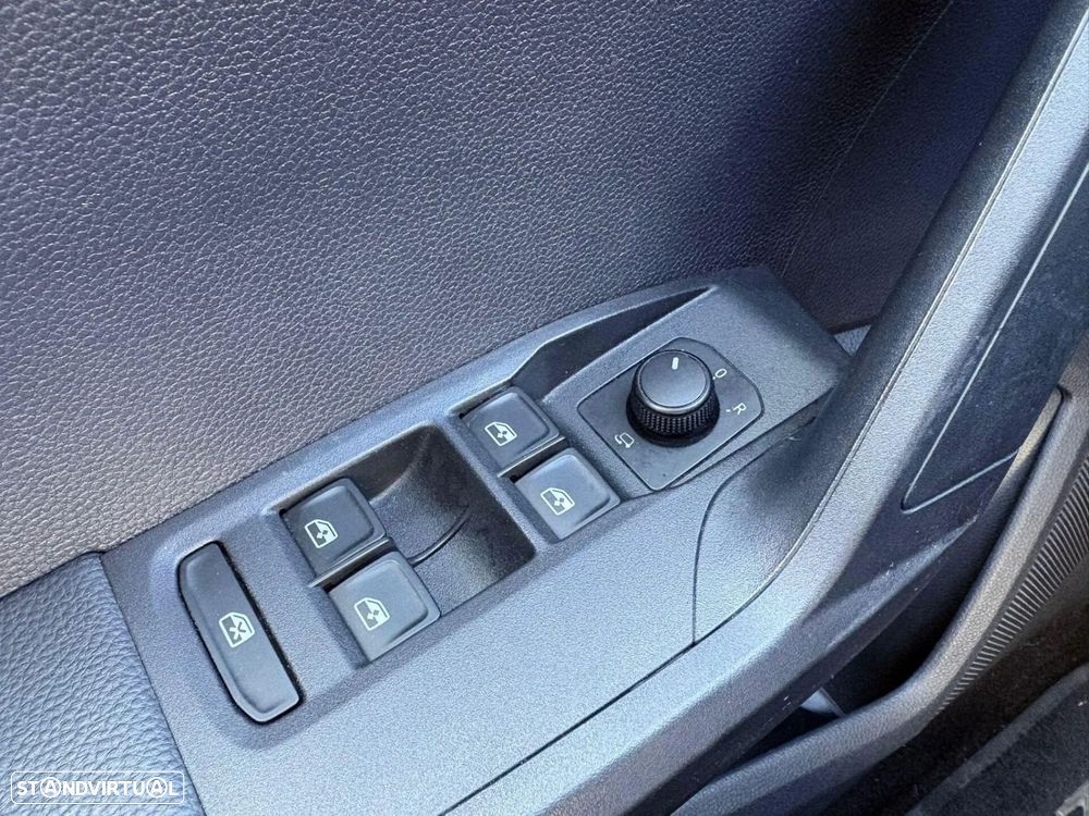 SEAT Ibiza 1.0 MPI Style - 33
