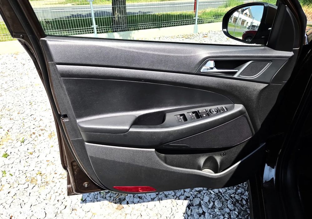 Hyundai Tucson 1.6 GDI BlueDrive Design 2WD - 34
