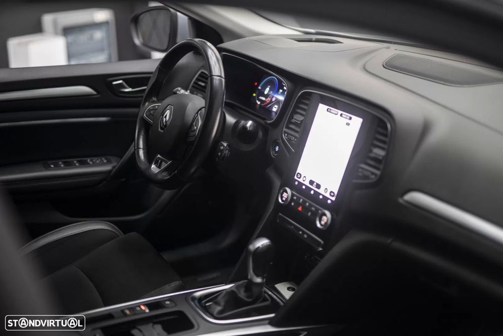 Renault Mégane E-Tech - 18