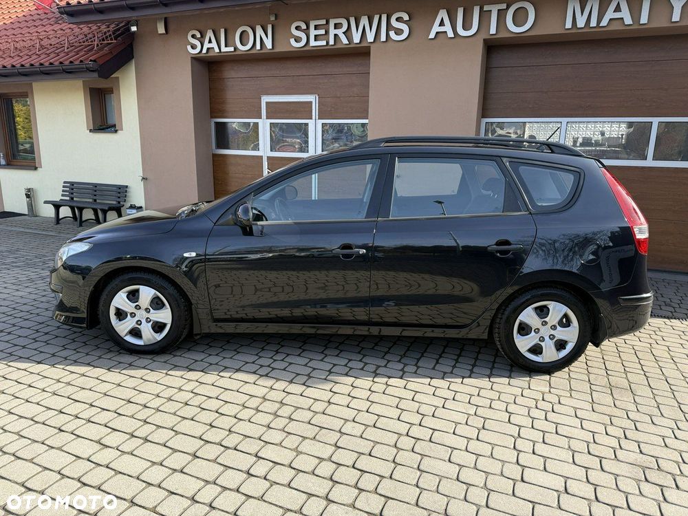 Hyundai i30 1.4 Classic + EU5 - 9