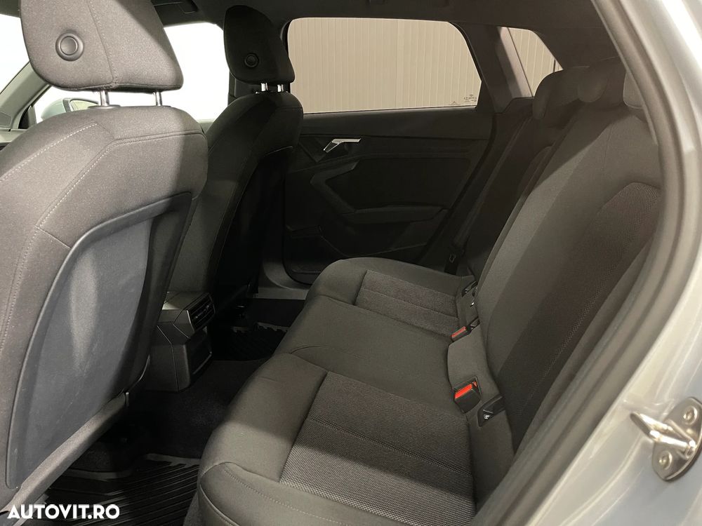 Audi A3 ack 2.0 30 TDI Advanced - 11