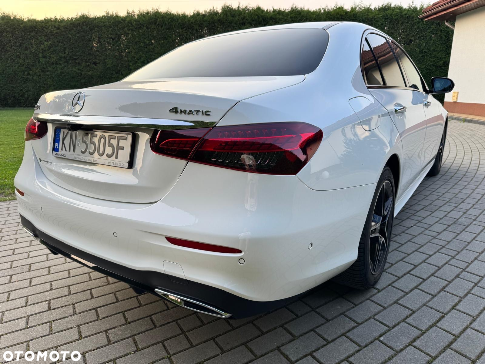 Mercedes-Benz Klasa E 220 d Coupe 4-Matic AMG - 8