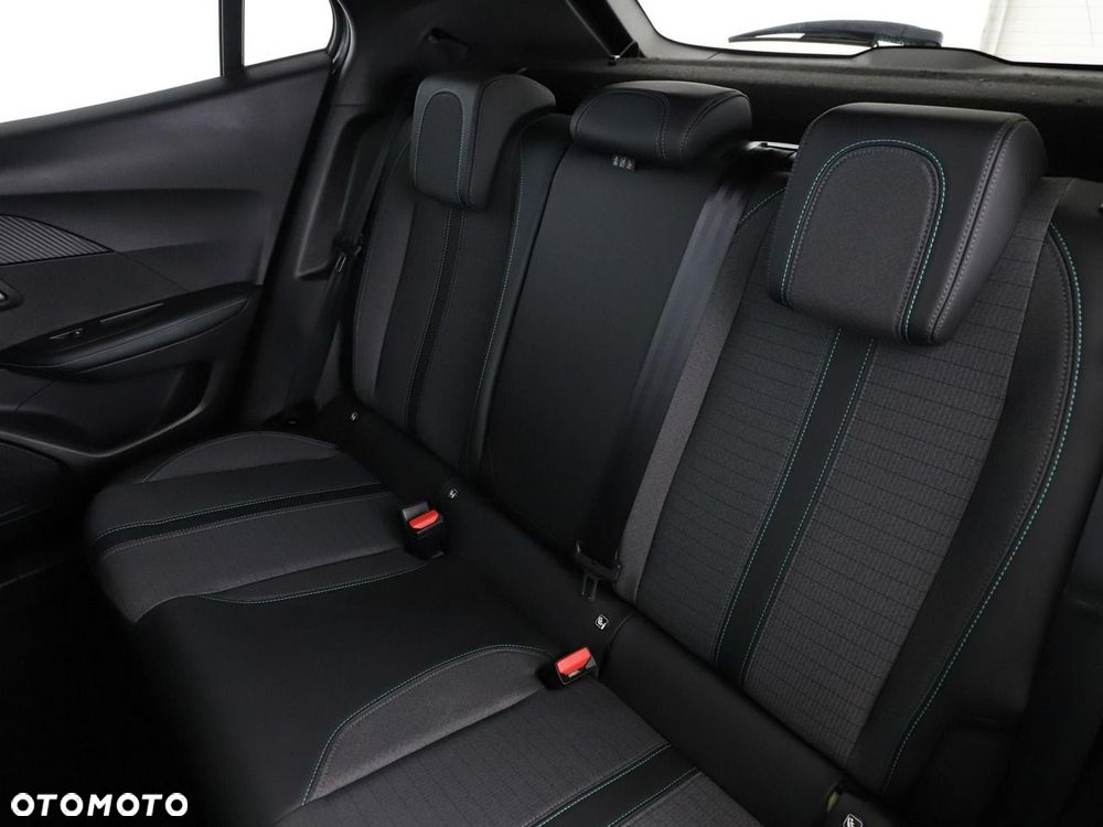Peugeot 2008 1.5 BlueHDi Allure Pack S&S EAT8 - 18