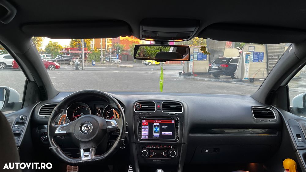 Volkswagen Golf 2.0 TSI GTI DSG - 14