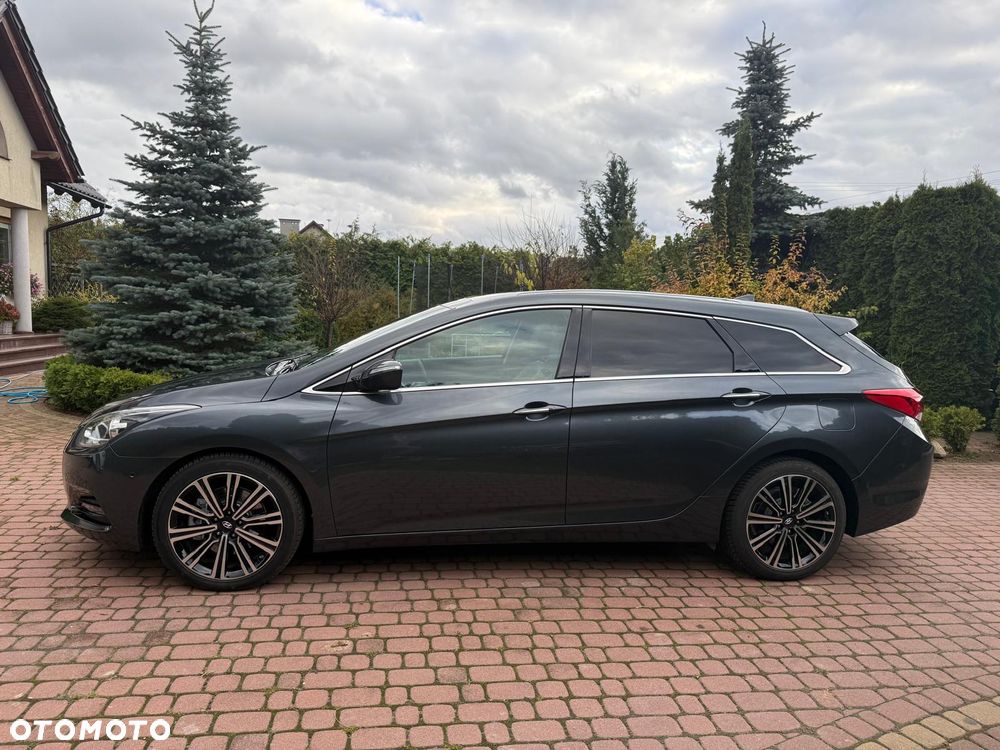 Hyundai i40 Kombi 1.7 CRDi Premium - 2