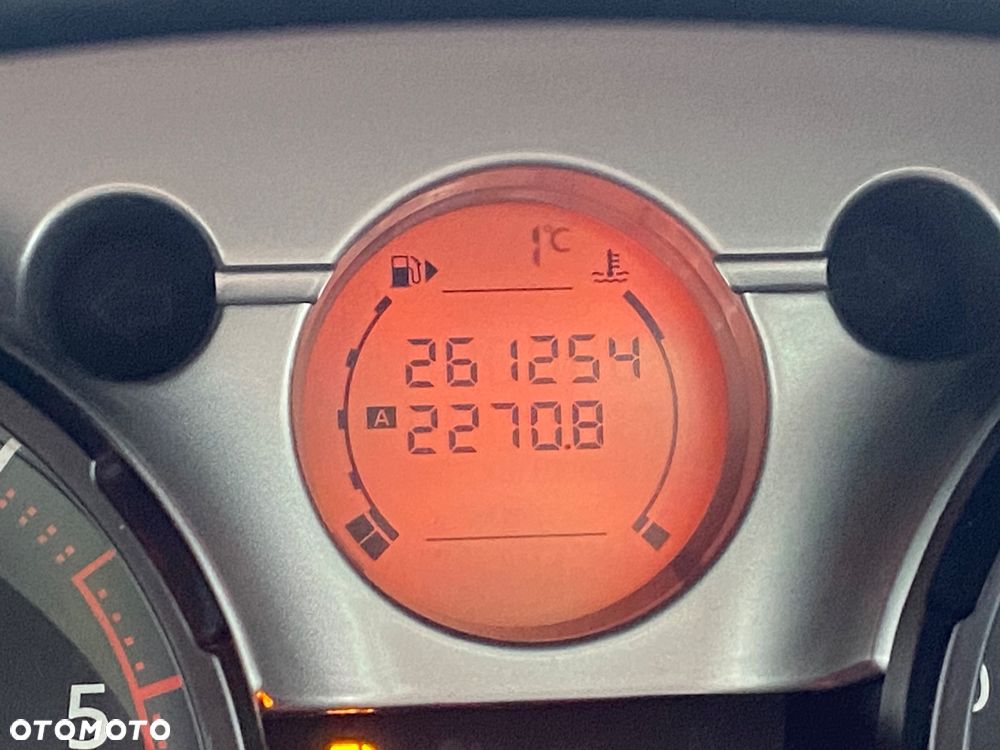 Nissan Qashqai 2.0 dCi 4x4 Lounge - 10