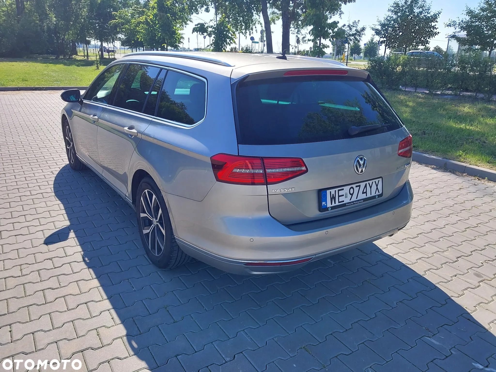 Volkswagen Passat 2.0 TDI BMT Highline DSG - 7
