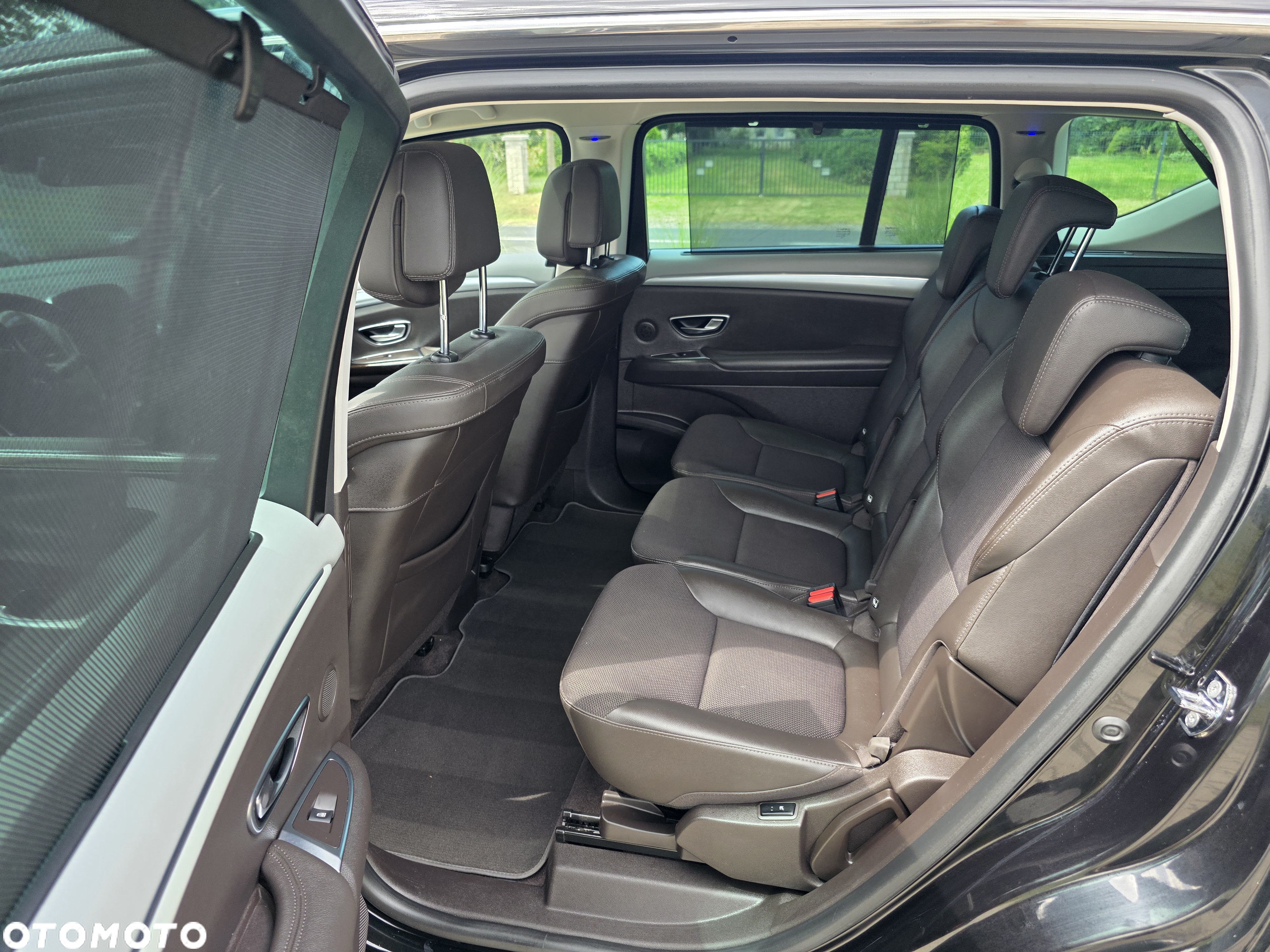 Renault Espace 1.6 dCi Energy SL Techno EDC 7 os - 10