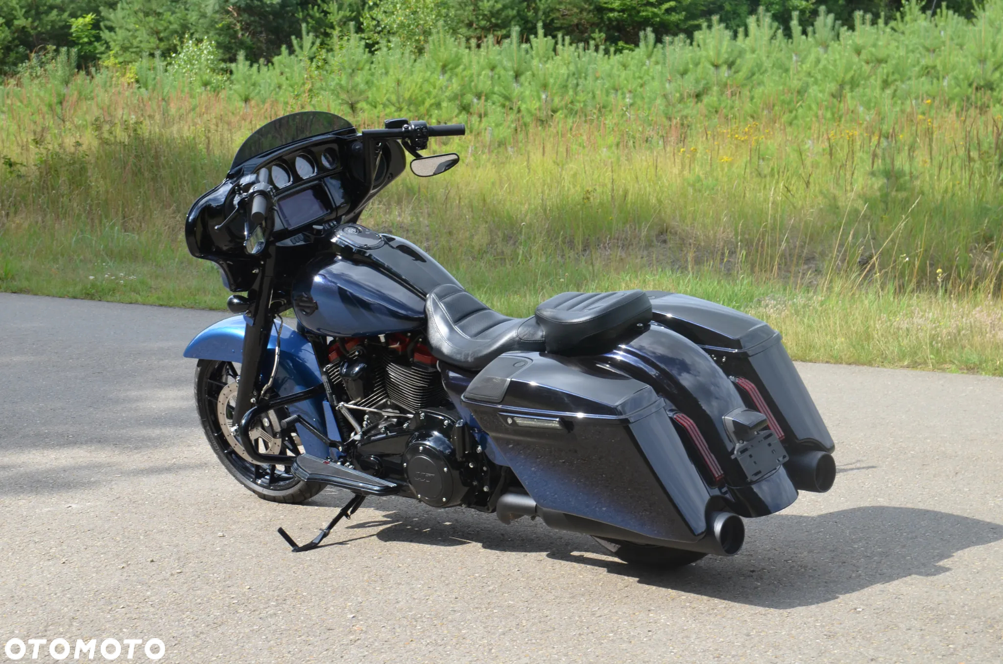 Harley-Davidson CVO Street Glide - 27