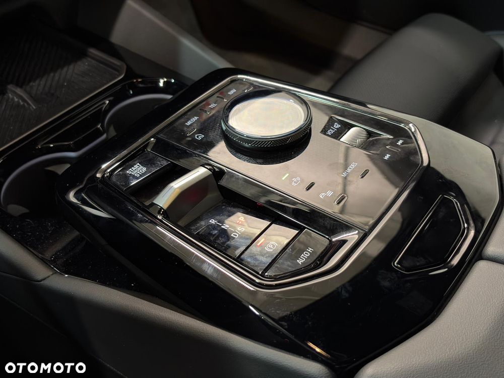 BMW Seria 5 520d mHEV M Sport - 18