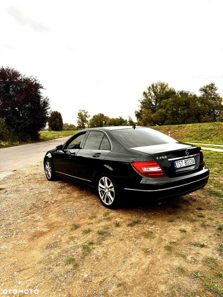 Mercedes-Benz C-Class 2013 photo 5