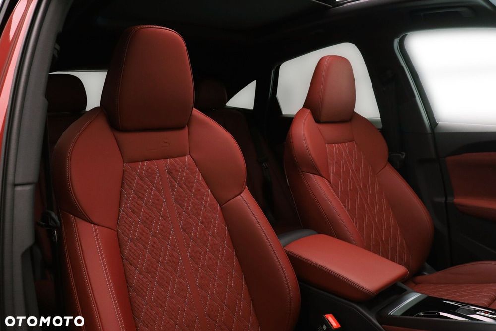 Audi SQ5 Sportback - 16