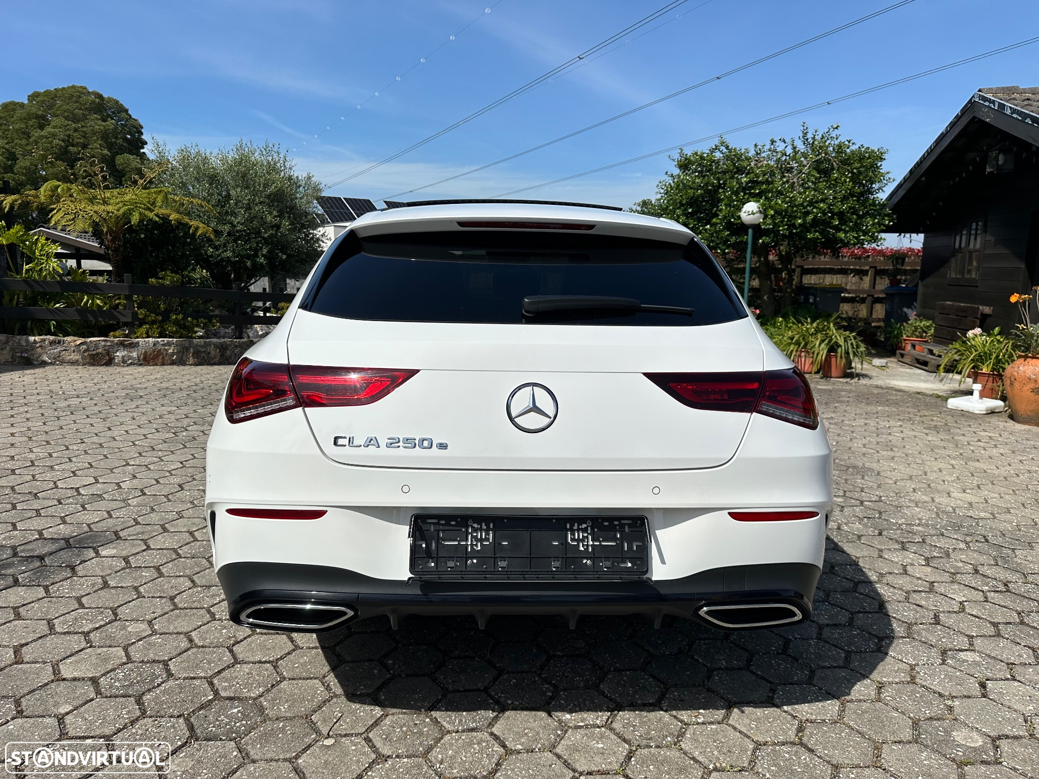 Mercedes-Benz CLA 250 e Shooting Brake AMG Line - 4