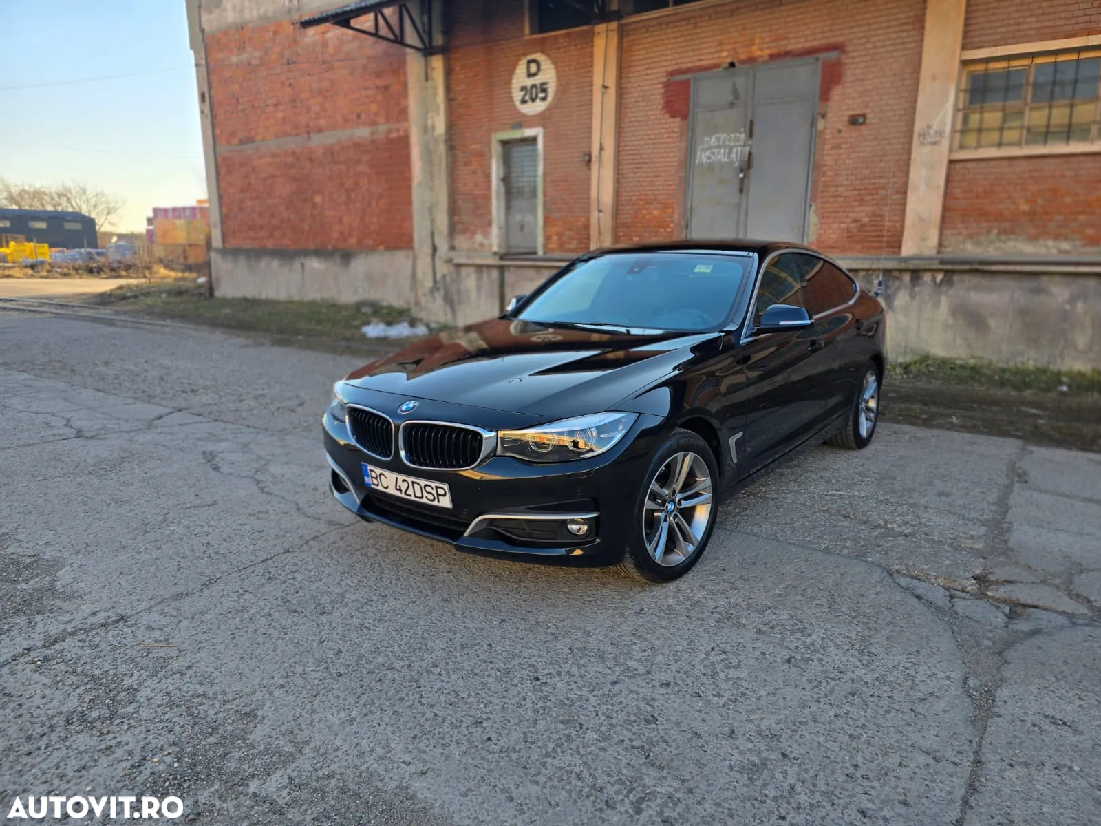 BMW Seria 3 318d GT Aut. Luxury Line - 10