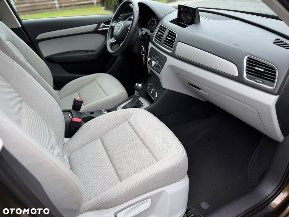 Audi Q3 1.4 TFSI S tronic - 29