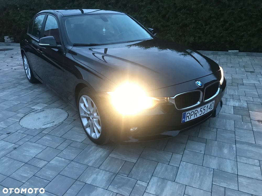 BMW Seria 3 320d - 1