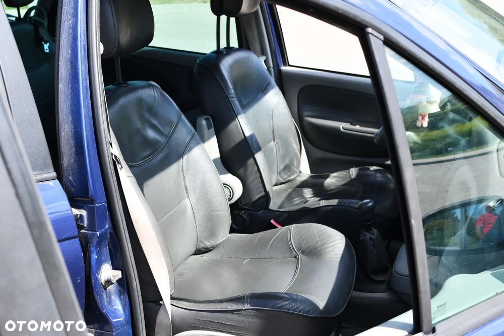 Renault Scenic - 14