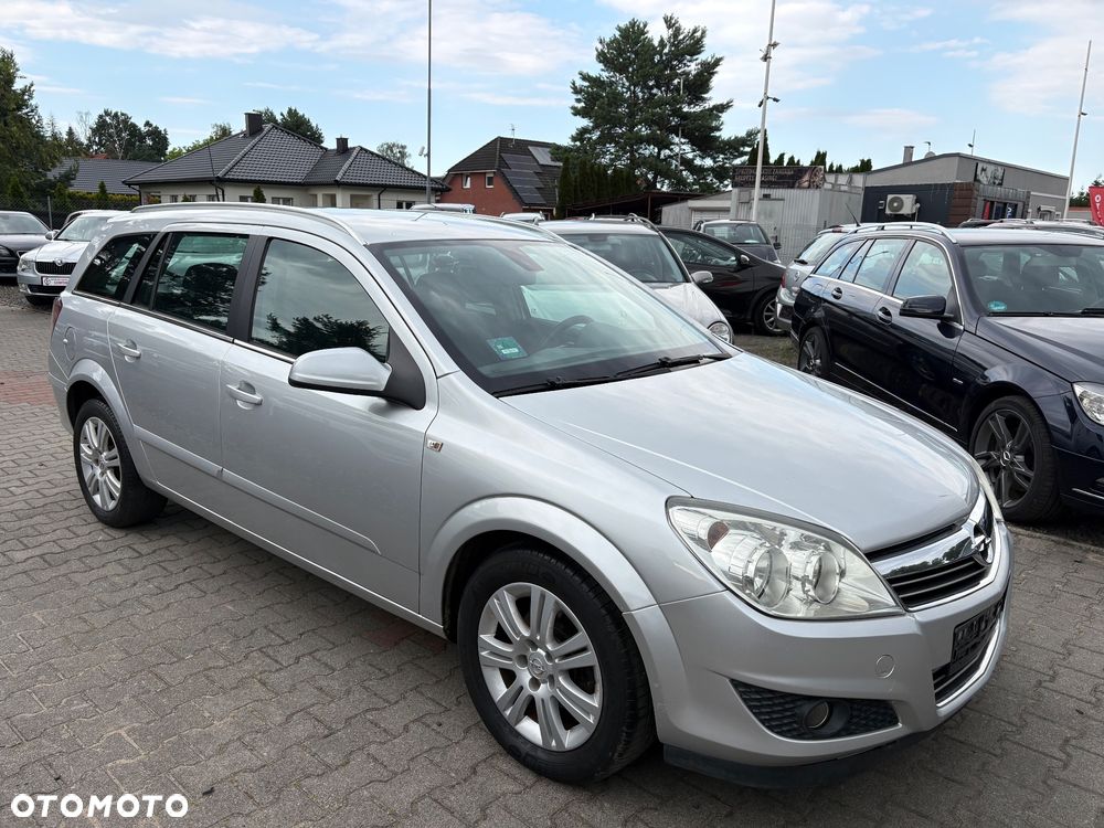 Opel Astra - 1