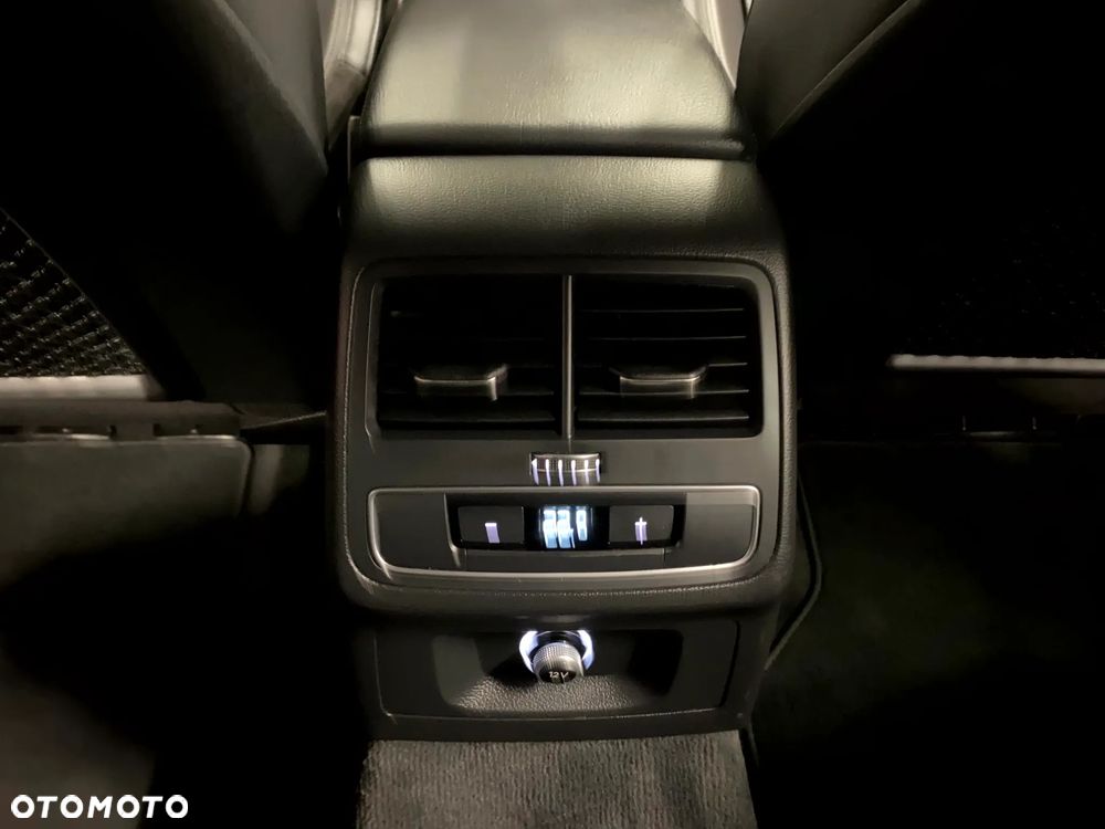 Audi A4 Avant 2.0 TDI design - 27