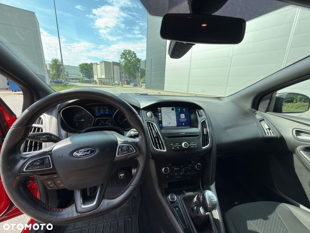Ford Focus 1.5 TDCi ST-Line - 7