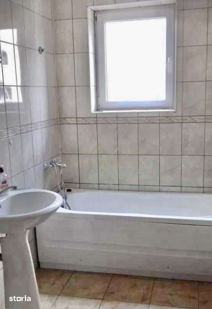 Apartament decomandat, etaj1, zona Florilor/Cetatii - Imagine principală: 3/3