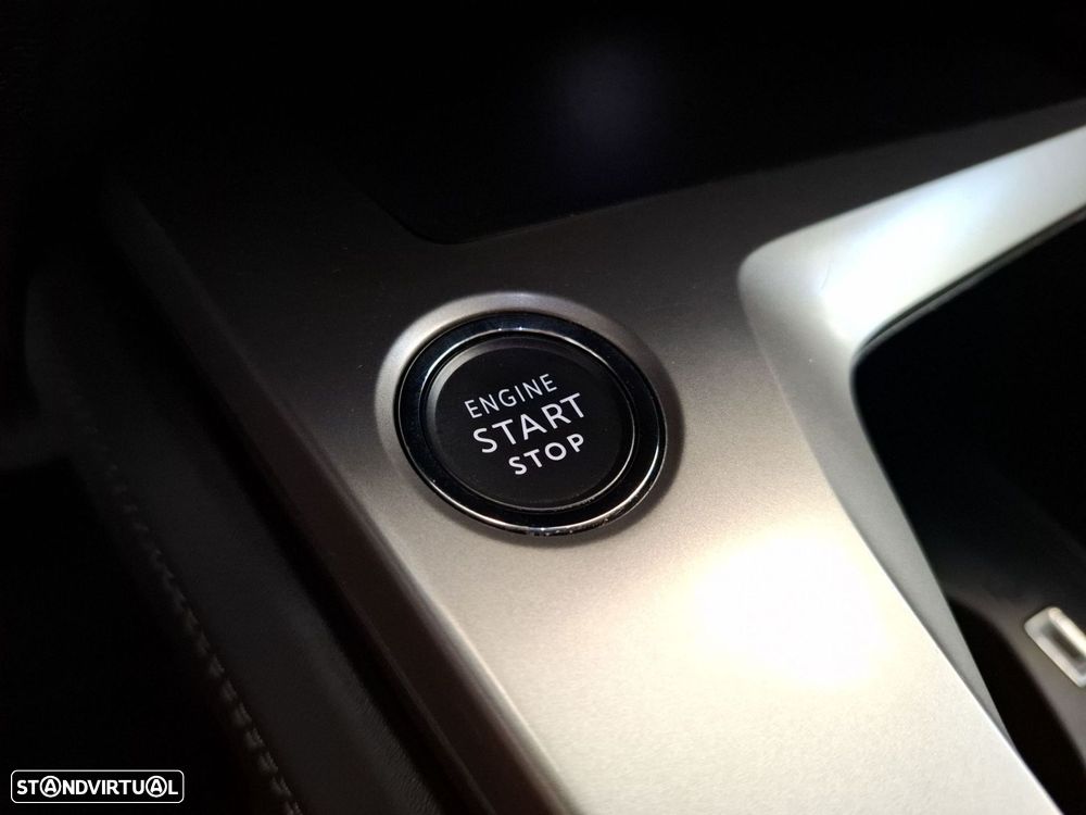 Peugeot 308 1.2 PureTech Allure - 20