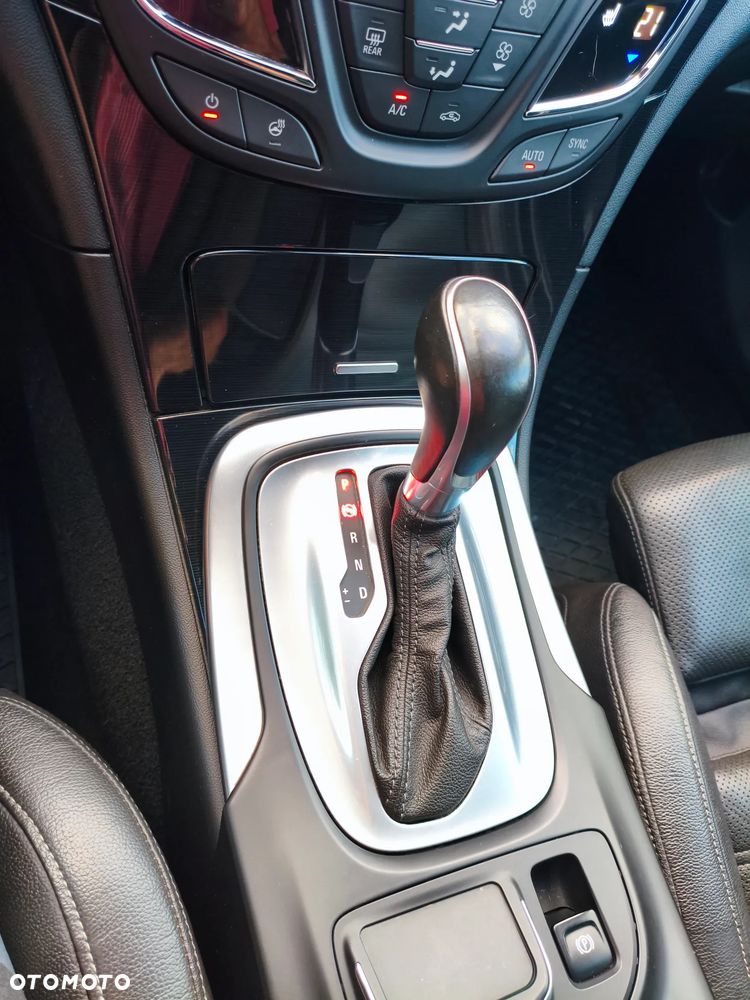 Opel Insignia 2.0 CDTI - 36